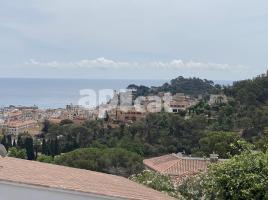 Houses (terraced house), 350.00 m², almost new