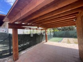 For rent Houses (otro), 130.00 m², near bus and train, almost new