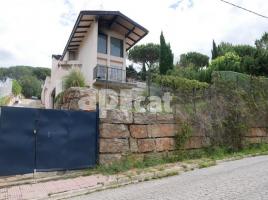  (xalet / torre), 320.00 m², fast neu, Calle Sant Pere