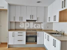 Flat, 72.00 m², almost new