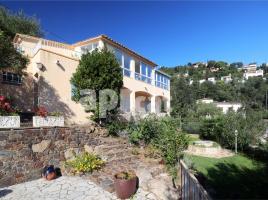 Houses (detached house), 425.00 m², Calle Xiprer