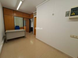 For rent office, 70.00 m²