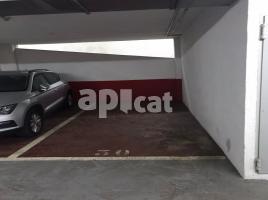 Alquiler plaza de aparcamiento, 8.00 m², Calle de Portbou