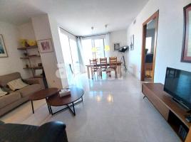 Apartament, 80.00 m², Calle del Coral