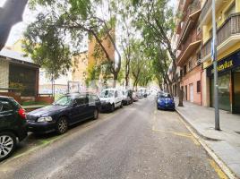 For rent parking, 15.00 m², almost new, Calle de Petrarca