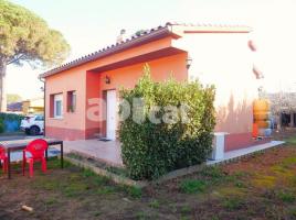 Houses (villa / tower), 98.00 m², Calle Calle
