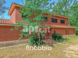 Houses (detached house), 335.00 m², almost new