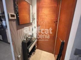 Flat, 71 m², almost new, Zona