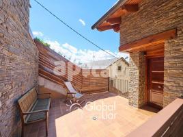 Houses (detached house), 180 m², almost new, Zona
