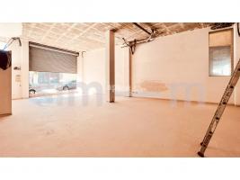 Local comercial, 267.00 m²