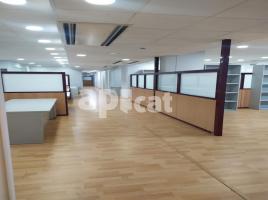 For rent office, 620.00 m², close to bus and metro, Calle del Consell de Cent, 445