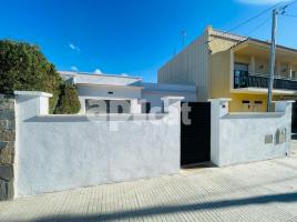 Houses (villa / tower), 120.00 m², Avenida Granada