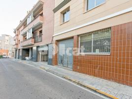 Local comercial, 235.00 m²