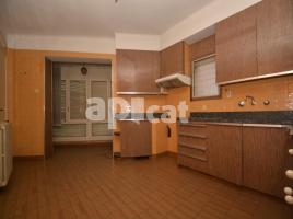 Houses (detached house), 259.00 m², near bus and train