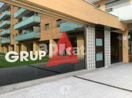 Office, 150.00 m², near bus and train, almost new, Calle del Bisbe Font Andreu