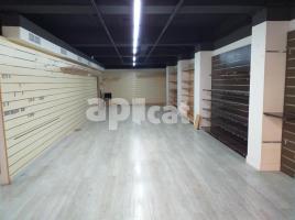 For rent business premises, 241.00 m², Avenida de Francesc Macià, 34