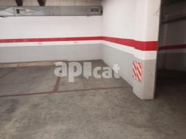 For rent parking, 10.00 m², Calle pere martell