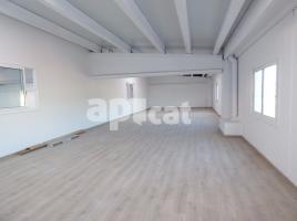 Nave industrial, 666.00 m²