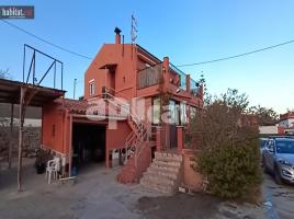 Houses (detached house), 180.00 m², near bus and train, Nord
