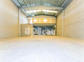 Nave industrial, 573.00 m²
