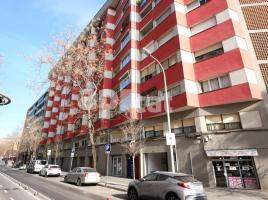 Квартиры, 112.00 m², pядом автобусный и железнодорожный, Sant Andreu