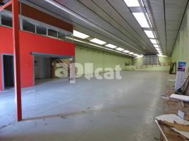 Nave industrial, 700.00 m²