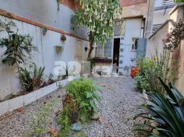 Houses (detached house), 236.00 m², near bus and train, Sant Andreu