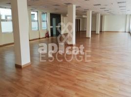 For rent office, 716.00 m²