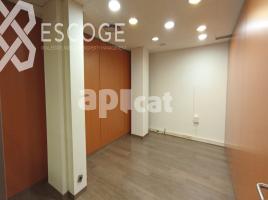 For rent office, 216.00 m²