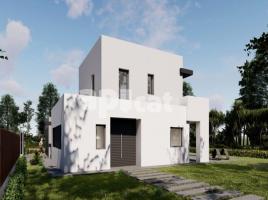 Houses (detached house), 280.00 m², near bus and train, new, CENTRO