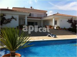Houses (detached house), 330.00 m², near bus and train, (MIAMI-PLATJA)
