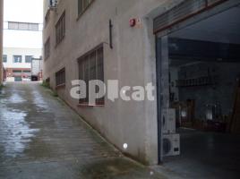 Nave industrial, 950.00 m²