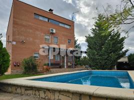 Houses (detached house), 225.00 m², near bus and train, Partida Sant Just