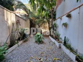 Houses (terraced house), 236.00 m², close to bus and metro, Hipercor Meridiana- RENFE