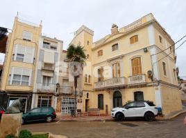 Houses (detached house), 151.00 m², near bus and train, almost new, Centro