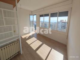 For rent flat, 107.00 m², near bus and train