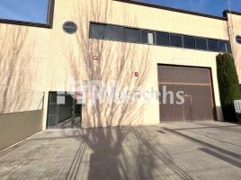 For rent industrial, 832 m²