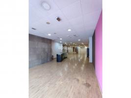 For rent business premises, 300.00 m²