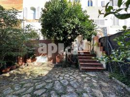 Houses (terraced house), 245.00 m², near bus and train, Can Bou