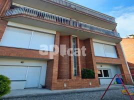 Houses (terraced house), 373.00 m², Calle Pere Gussinyer
