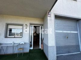 Houses (villa / tower), 232.00 m², almost new