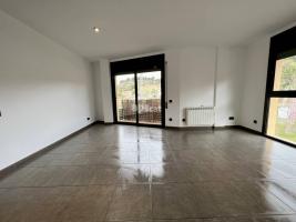 For rent flat, 76.45 m²