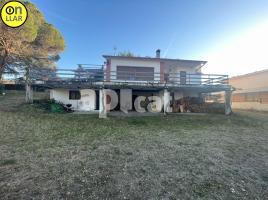 Casa (unifamiliar aïllada), 180.00 m², prop de bus i tren, L'Ametlla del Vallès