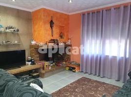 Houses (detached house), 369.00 m², near bus and train, Llers