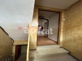 Houses (detached house), 128.00 m², near bus and train, Gelida