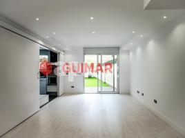 Pis, 178.00 m², حافلة قرب والقطار, جديد تقريبا, El Guinardó