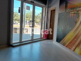 Lloguer local comercial, 86.00 m², prop de bus i tren, seminou, Avenida catalunya