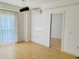 Duplex, 99.00 m², almost new