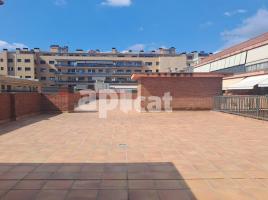 Local comercial, 692.00 m²