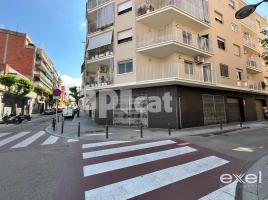 Local comercial, 166 m², Zona